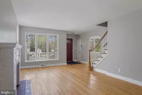 608 Farmhurst Rd, Pikesville, MD 21208 photo 7
