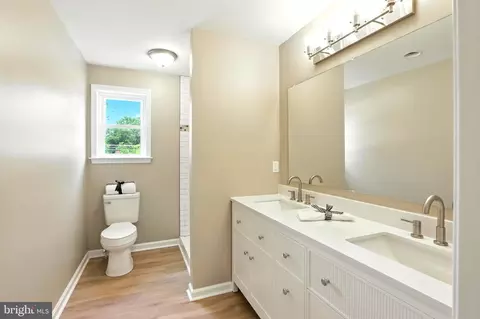 2730 Daisy Ave, Halethorpe, MD 21227 photo 22