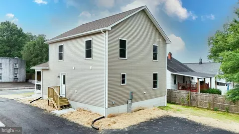 2730 Daisy Ave, Halethorpe, MD 21227 photo 5