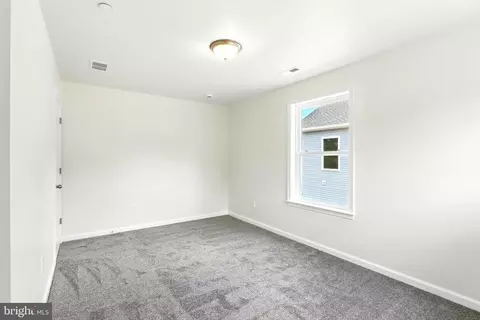 2730 Daisy Ave, Halethorpe, MD 21227 photo 30