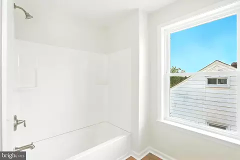2730 Daisy Ave, Halethorpe, MD 21227 photo 32