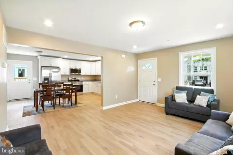 2730 Daisy Ave, Halethorpe, MD 21227 photo 11