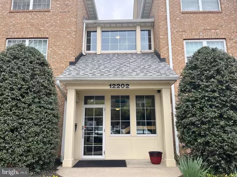 12202 Burncourt Rd #101, Lutherville Timonium, MD 21093