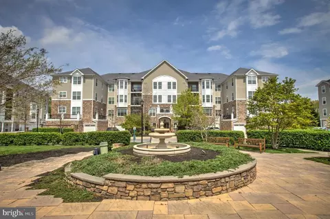 7400 Travertine Dr #408, Baltimore, MD 21209