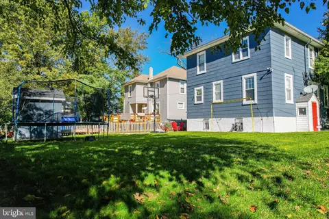 Exterior - 650 Orpington Rd, Baltimore, MD 21229 photo 5 of 11
