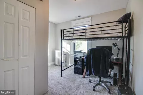 Bedroom - 650 Orpington Rd, Baltimore, MD 21229 photo 6 of 6