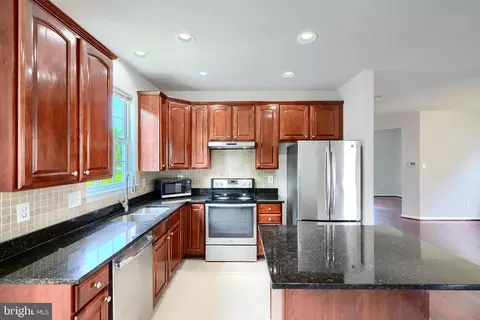 Kitchen - 724 Tinker Rd, Middle River, MD 21220 photo 2 of 3