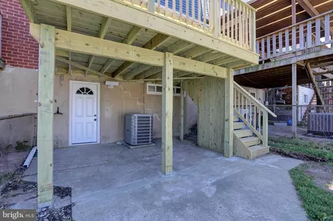 Exterior - 5646 Leiden Rd, Baltimore, MD 21206 photo 2 of 3
