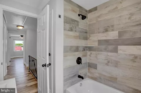 Entry Way - 5646 Leiden Rd, Baltimore, MD 21206 photo 1 of 1