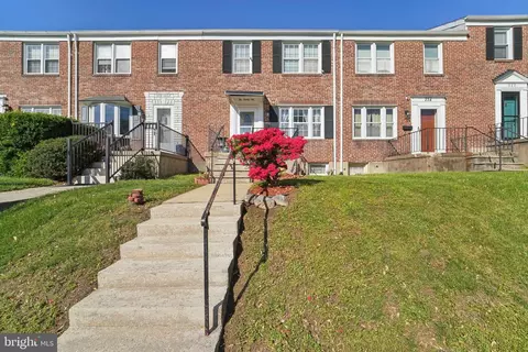 226 Medwick Garth, Catonsville, MD 21228