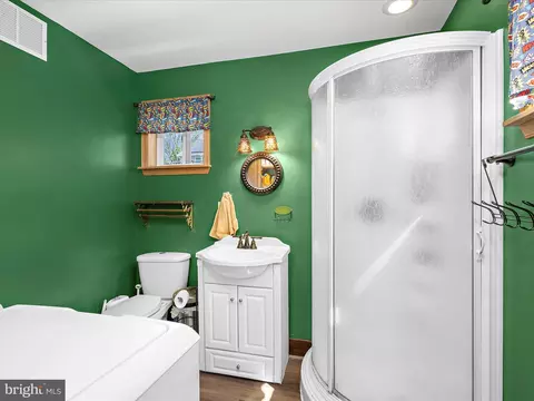 Bath - 20 Hazel Ave, Halethorpe, MD 21227 photo 1 of 2