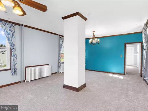 Living - 20 Hazel Ave, Halethorpe, MD 21227 photo 4 of 8