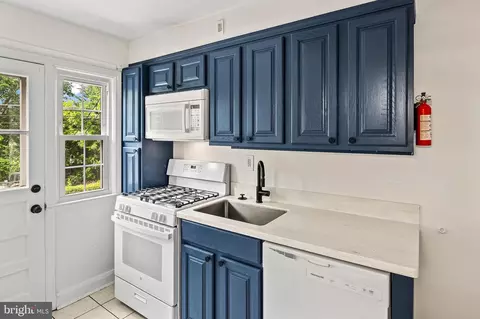Kitchen - 1060 Elm Rd, Halethorpe, MD 21227 photo 1 of 2