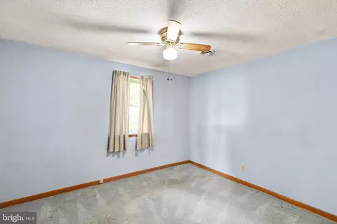 Bedroom - 11208 Beach Rd, White Marsh, MD 21162 photo 1 of 4
