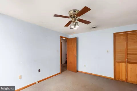 Bedroom - 11208 Beach Rd, White Marsh, MD 21162 photo 4 of 4