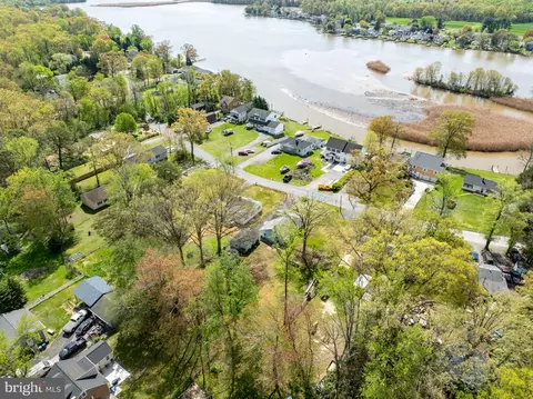 View/Area - 11208 Beach Rd, White Marsh, MD 21162 photo 1 of 8