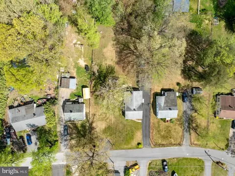 View/Area - 11208 Beach Rd, White Marsh, MD 21162 photo 6 of 8