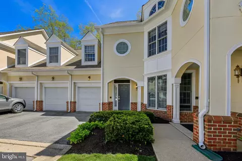 7 Cornelius Ct #7, Pikesville, MD 21208