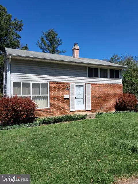 1002 Kenilworth Dr, Towson, MD 21204