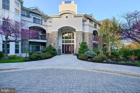 2900 Stone Cliff Dr #101, Baltimore, MD 21209