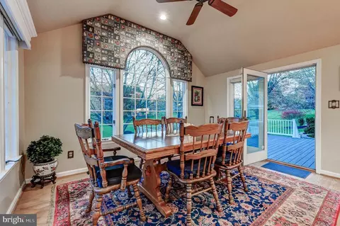 14712 Manor Rd, Phoenix, MD 21131 photo 5