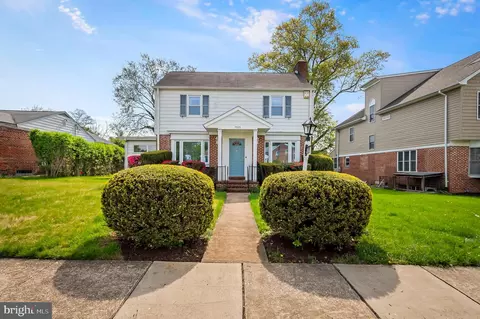 7521 Slade Ave, Pikesville, MD 21208