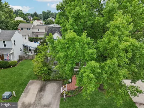 View/Area - 39 Winehurst Rd, Catonsville, MD 21228 photo 8 of 9