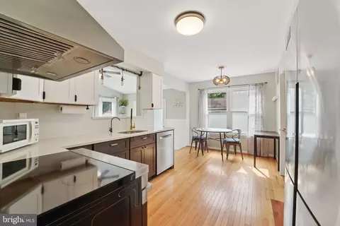 Kitchen - 39 Winehurst Rd, Catonsville, MD 21228 photo 2 of 3