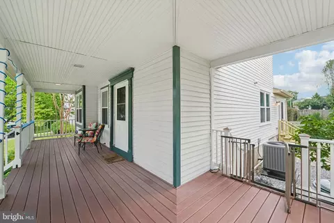 Exterior - 39 Winehurst Rd, Catonsville, MD 21228 photo 3 of 8
