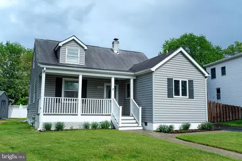 8758 Lackawanna Ave, Parkville, MD 21234