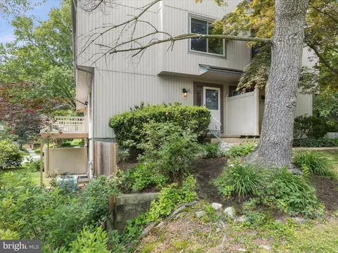 48 Eastford Ct #48, Parkville, MD 21234