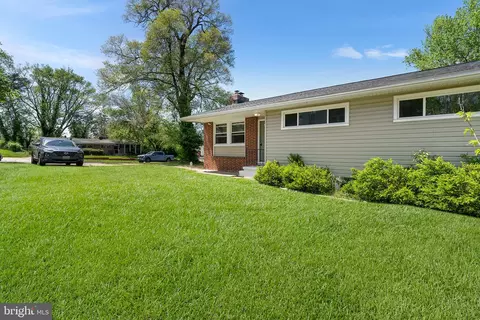 Exterior - 7006 Paris Rd, Baltimore, MD 21207 photo 2 of 6