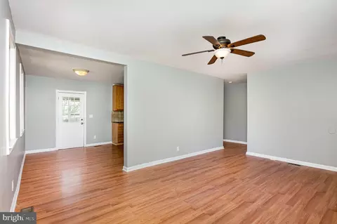 7917 31st St, Rosedale, MD 21237 photo 9
