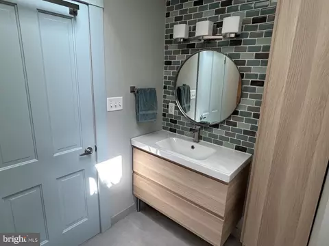Bath - 4943 Cedar Ave, Halethorpe, MD 21227 photo 1 of 3
