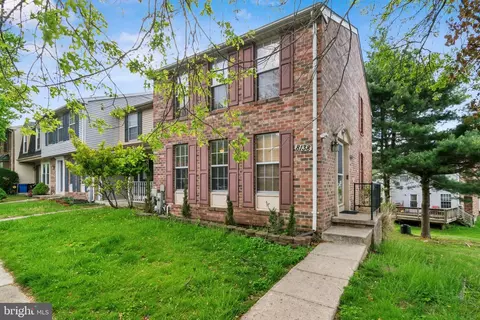 8138 Township Dr, Owings Mills, MD 21117