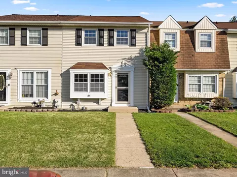 51 King Richard Ct #51, Rosedale, MD 21237