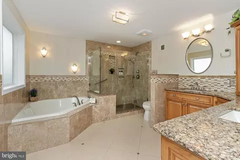 Bath - 4116 Mount Carmel Rd, Upperco, MD 21155 photo 2 of 4