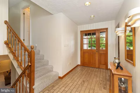 Entry Way - 4116 Mount Carmel Rd, Upperco, MD 21155 photo 2 of 4