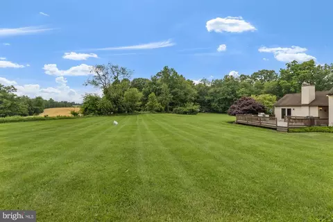 Exterior - 4116 Mount Carmel Rd, Upperco, MD 21155 photo 8 of 13