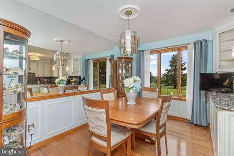 Dining - 4116 Mount Carmel Rd, Upperco, MD 21155 photo 4 of 5