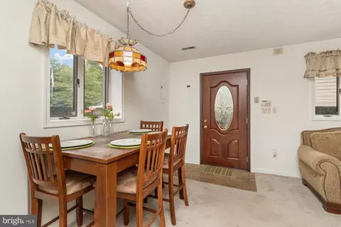 Entry Way - 4116 Mount Carmel Rd, Upperco, MD 21155 photo 4 of 4