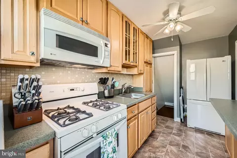 2715 Southbrook Rd, Dundalk, MD 21222