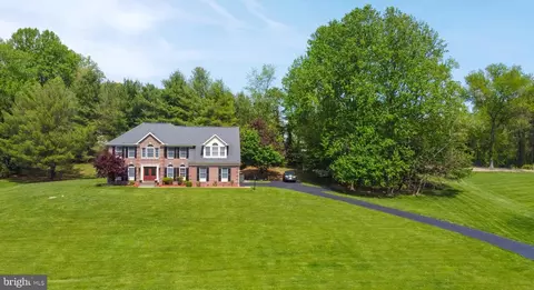 3 Spring Heath Ct, Windsor Mill, MD 21244