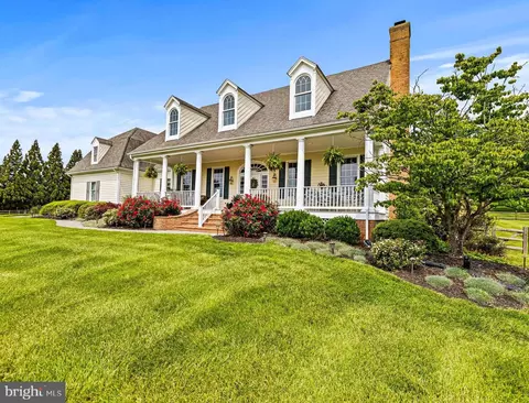 Exterior - 4024 Cloverland Dr, Phoenix, MD 21131 photo 7 of 8