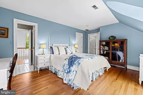Bedroom - 4024 Cloverland Dr, Phoenix, MD 21131 photo 10 of 11