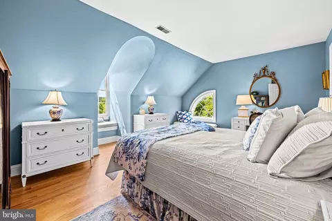 Bedroom - 4024 Cloverland Dr, Phoenix, MD 21131 photo 8 of 11