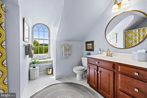 Bath - 4024 Cloverland Dr, Phoenix, MD 21131 photo 6 of 7