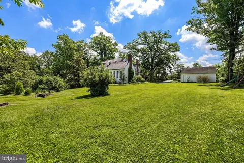 Exterior - 508 Hampton Ln, Towson, MD 21286 photo 20 of 21
