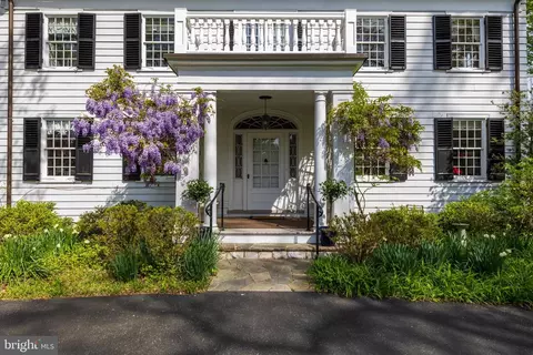 Exterior - 508 Hampton Ln, Towson, MD 21286 photo 2 of 21