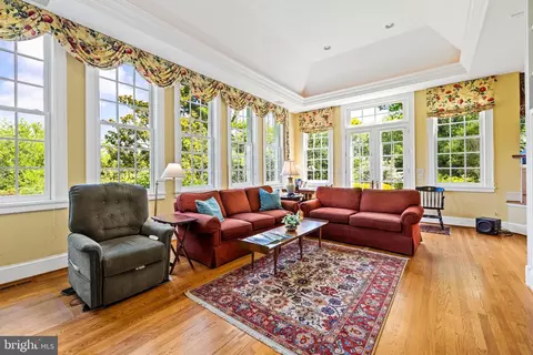 Other - 508 Hampton Ln, Towson, MD 21286 photo 4 of 9
